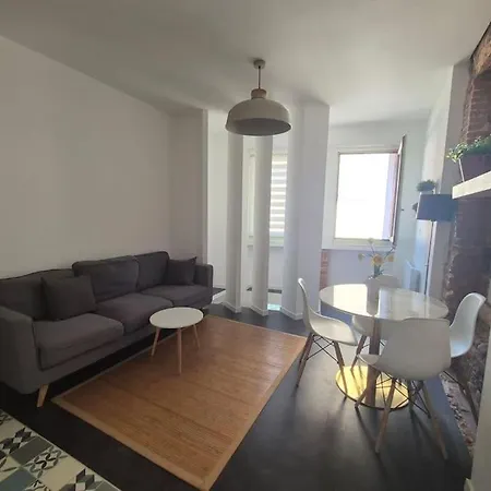 Chaleureux, Cosy Calme, Spacieux Et Apartment